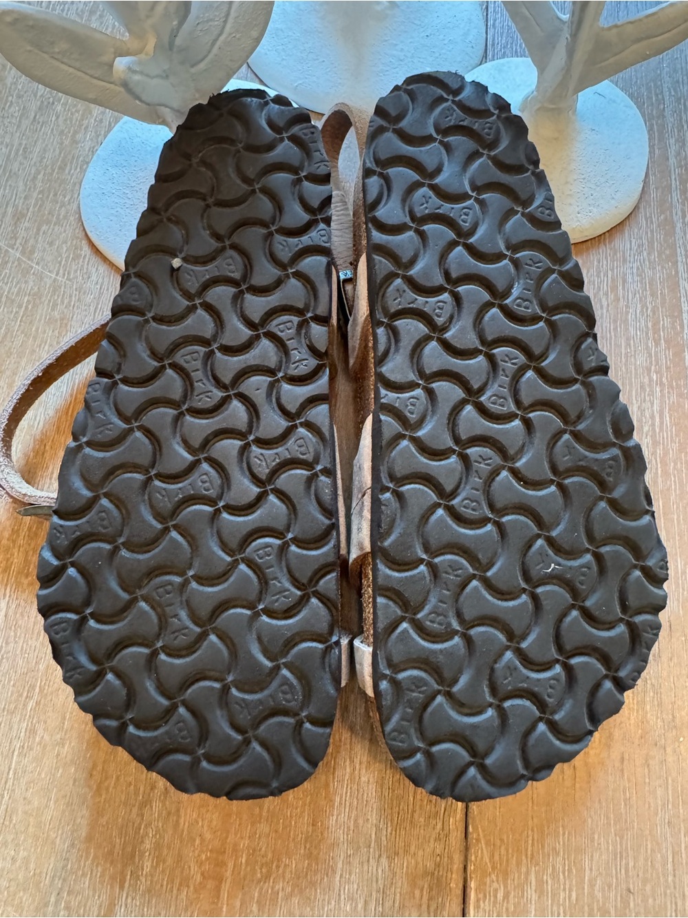 Birkenstock Tan leather sandals with ankle straps size 36 - Picture 6 of 6